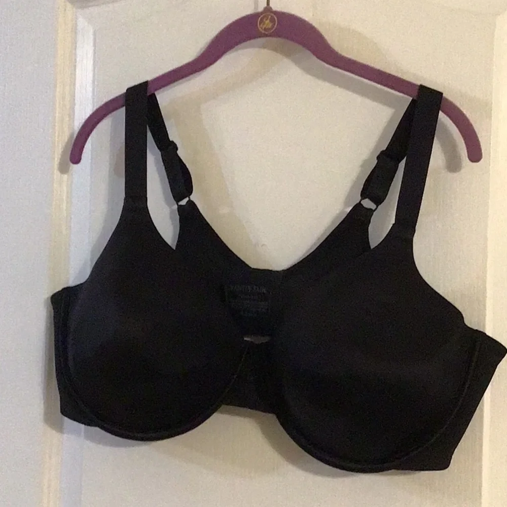Vanity Fair Beauty Back Elegant Black Underwire Bra 44D